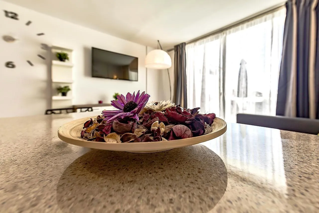 Parque Royal 1 Studios & Apartments Costa Adeje  İspanya