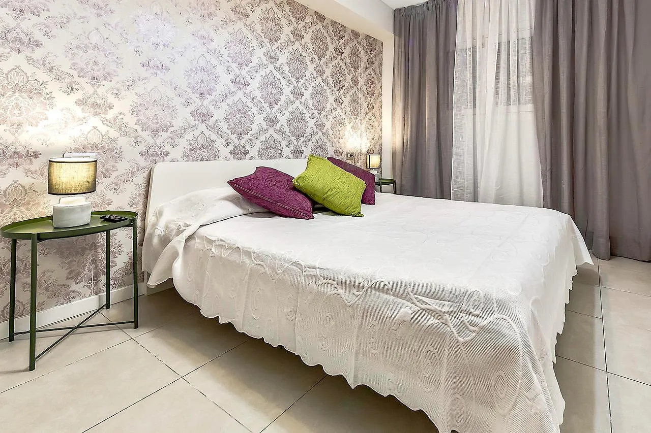 Parque Royal 1 Studios & Apartments Costa Adeje  İspanya