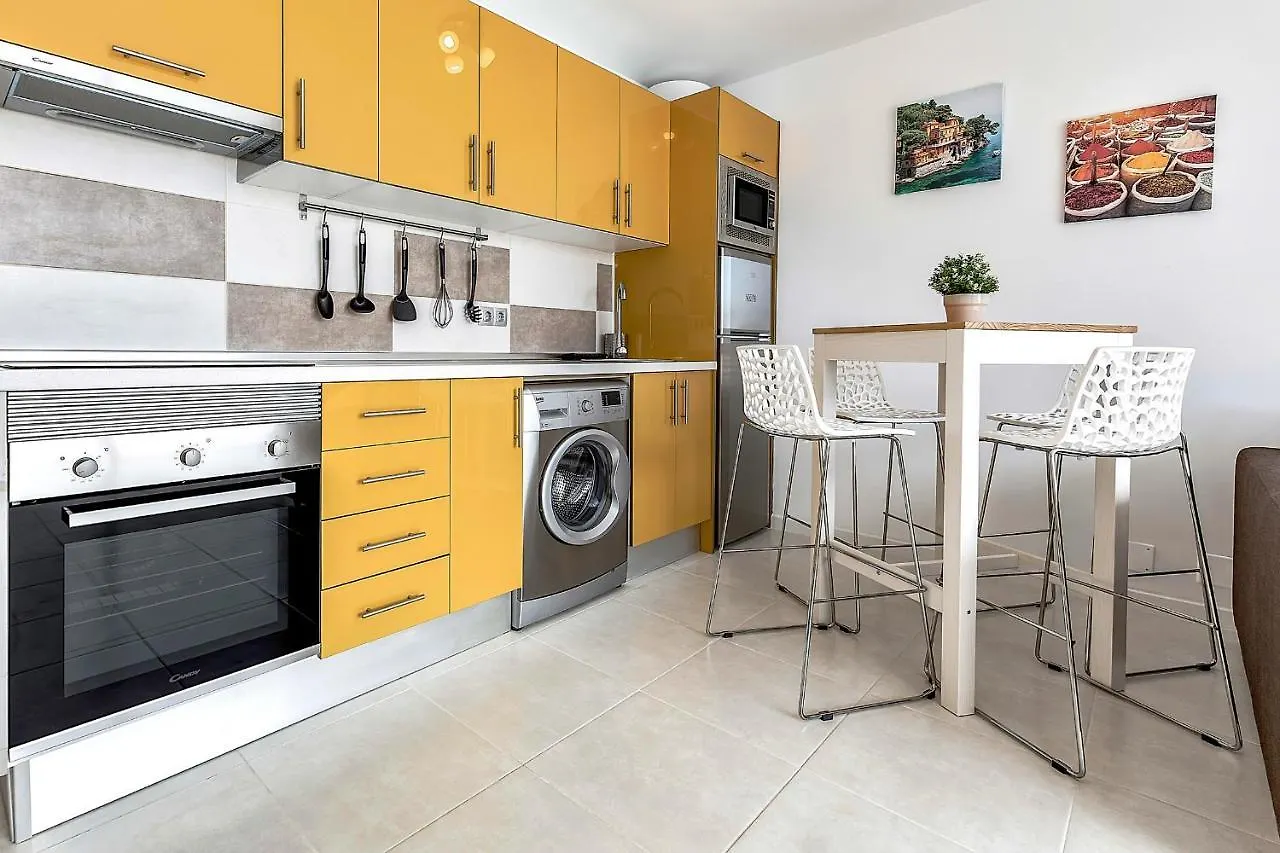 Parque Royal 1 Studios & Apartments Costa Adeje  0*,  İspanya